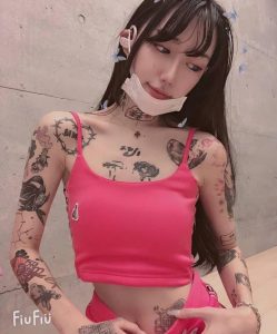actress yug4rdej